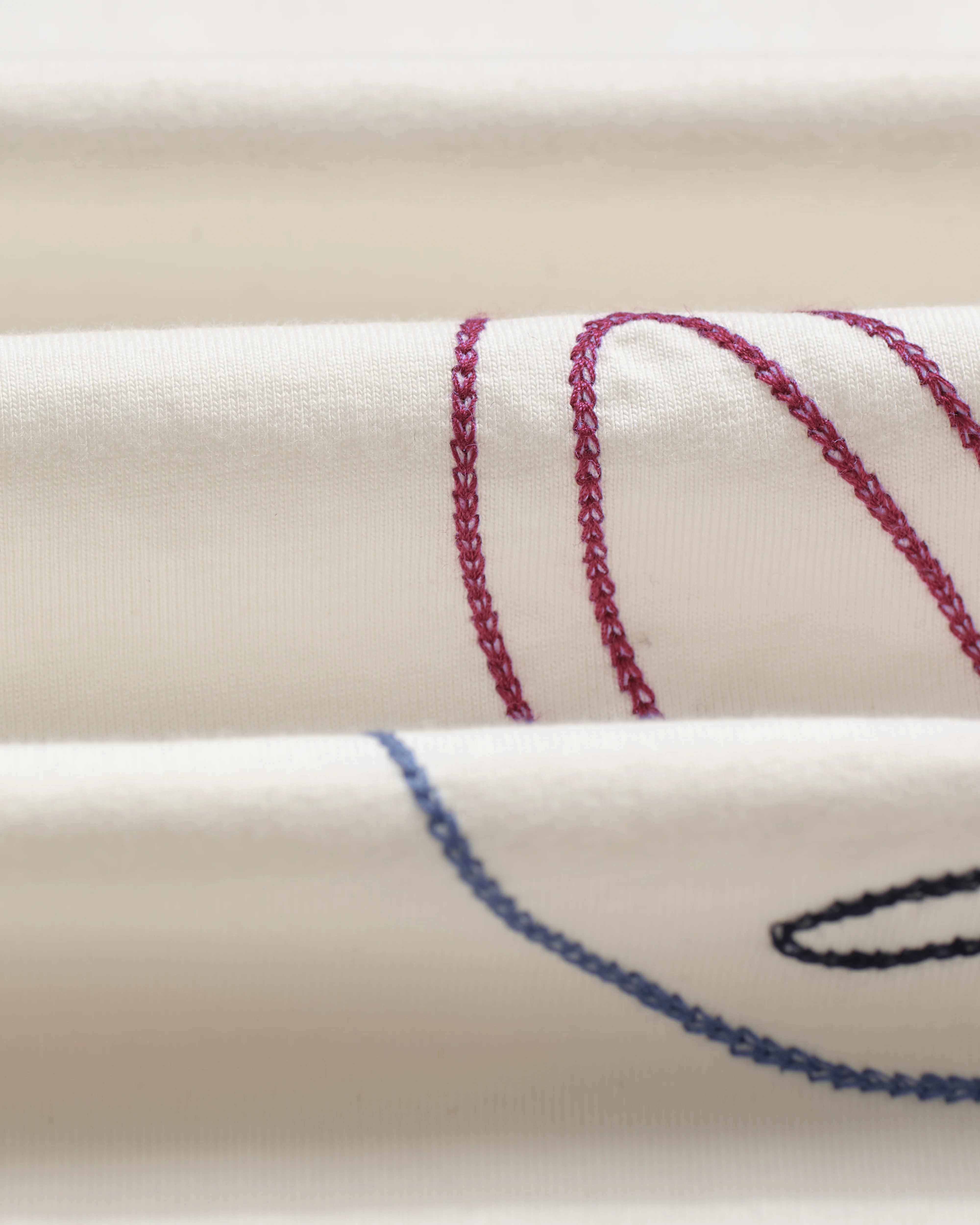 Milton - Ecru Embroidered Organic Cotton T-Shirt - Image 12