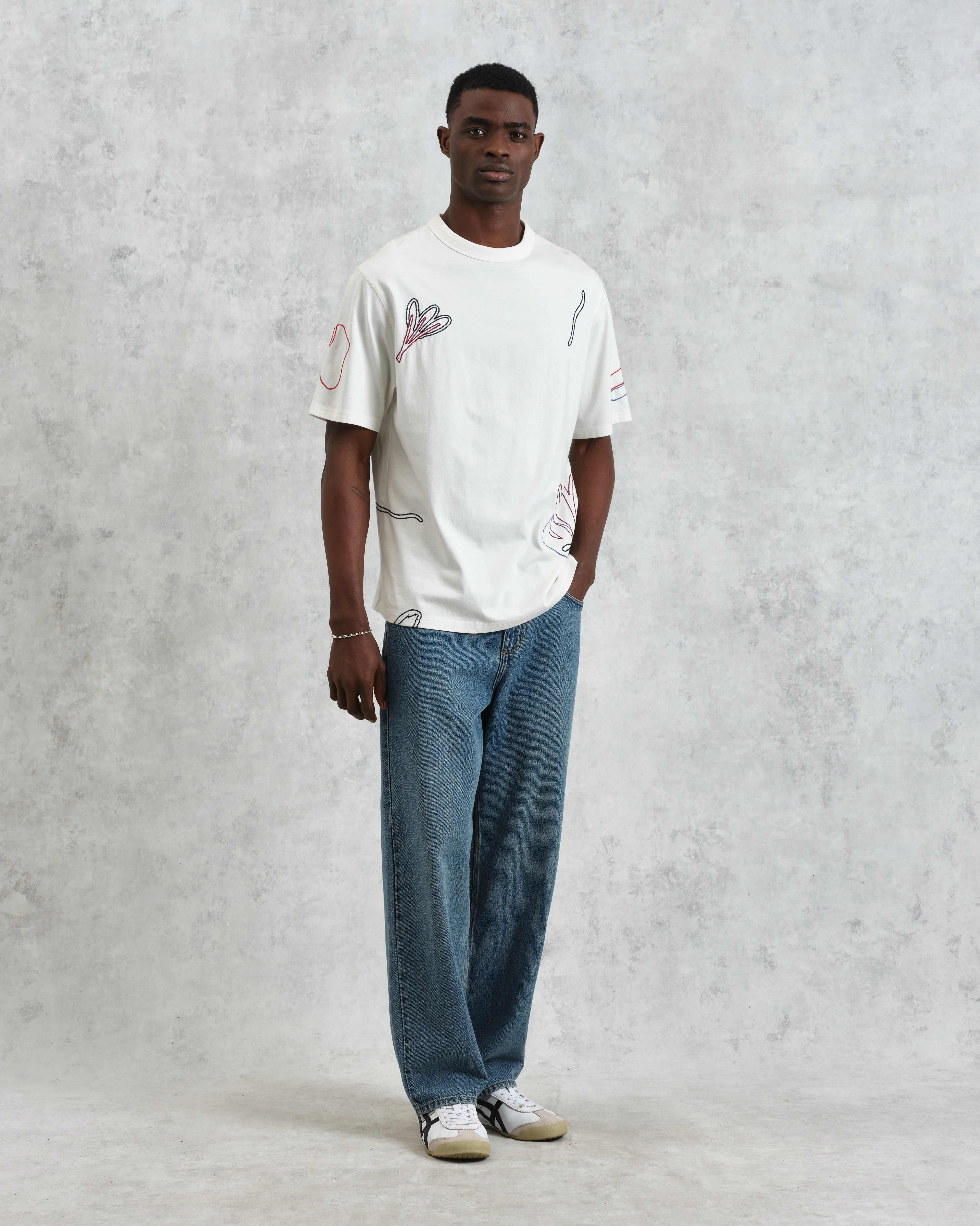 Milton - Ecru Embroidered Organic Cotton T-Shirt - Image 5